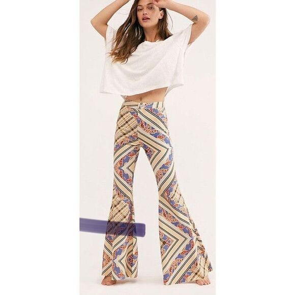 Free People Paisley Plaid Bell bottom Pants Sz 26 - Picture 4 of 11
